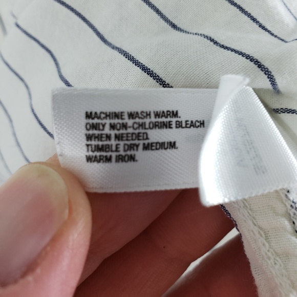 Gap Long Sleeve Shirt - Picture 4 of 5